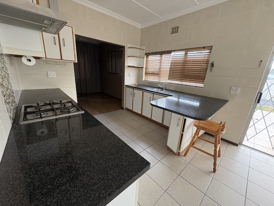 4 Bedroom Property for Sale in Gonubie Eastern Cape
